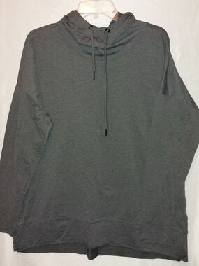 District Women's Charcoal Gray Hooded Pullover #2621